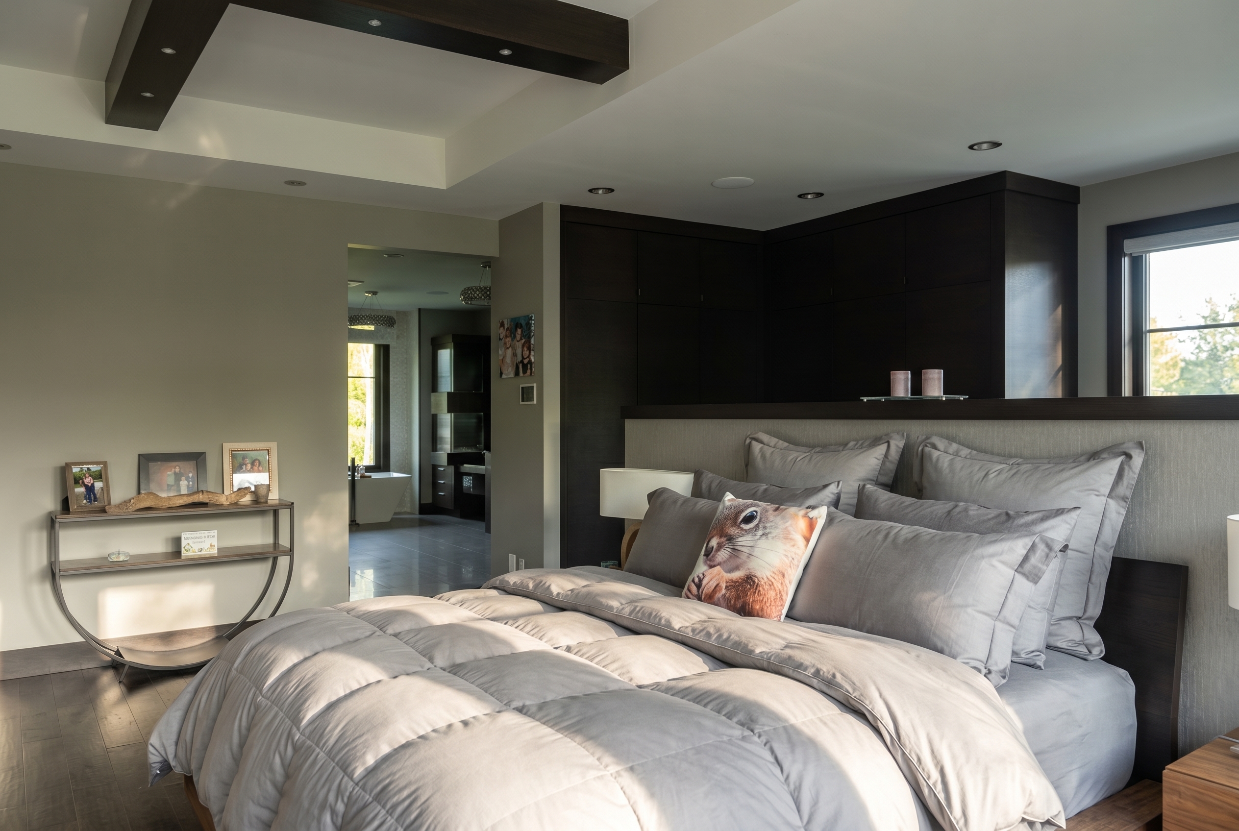 The Haven — Open Room View